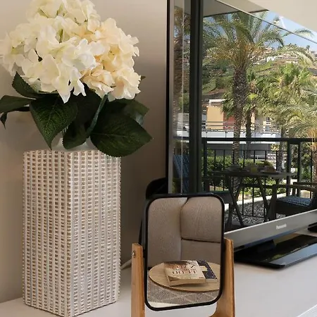 Infinity Pool & Amazing Sunset Ocean View * Funchal (Madeira)