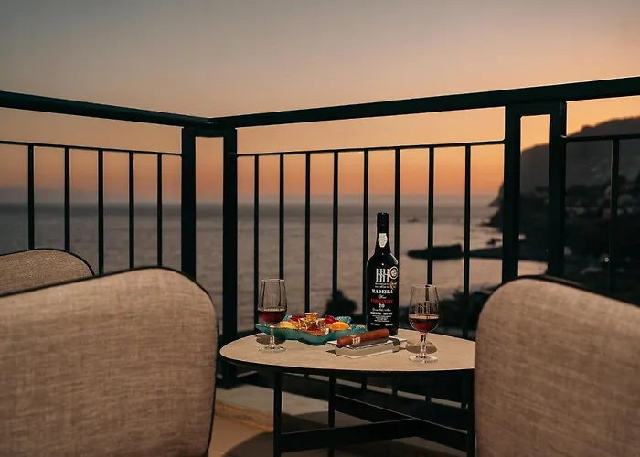 Infinity Pool & Amazing Sunset Ocean View Appartement